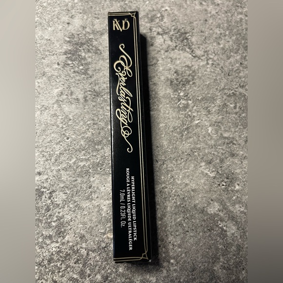 KVD Moth Orchid 38 Everlasting Hyperlight Transfer-Proof Liquid Lipstick - Picture 4 of 5